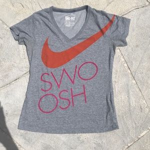 Nike short sleeve tee